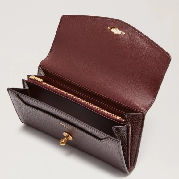 Mulberry 'Darley' Wallet in Oxblood Classic Grain Leather MSRP $545 - BNWT - Picture 2 of 3